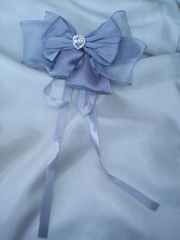 Grey Grace Heart Bow Clip