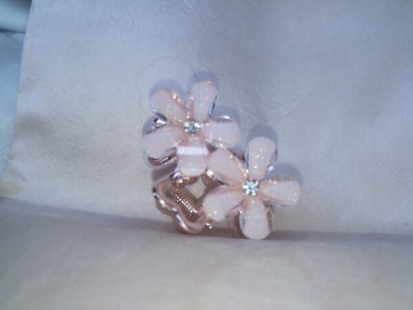 Blush Bloom Floral Hair Claw Clip