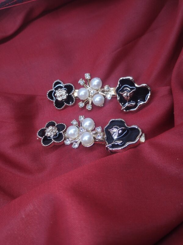 Elegant Floral Pearl & Black Enamel Hair Clip Set