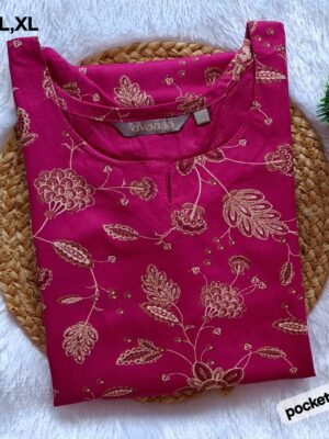 WhatsApp Image 2026-09-06 at 12.41.53 (1) 💖 Stylish & Comfortable Rayon Kurti